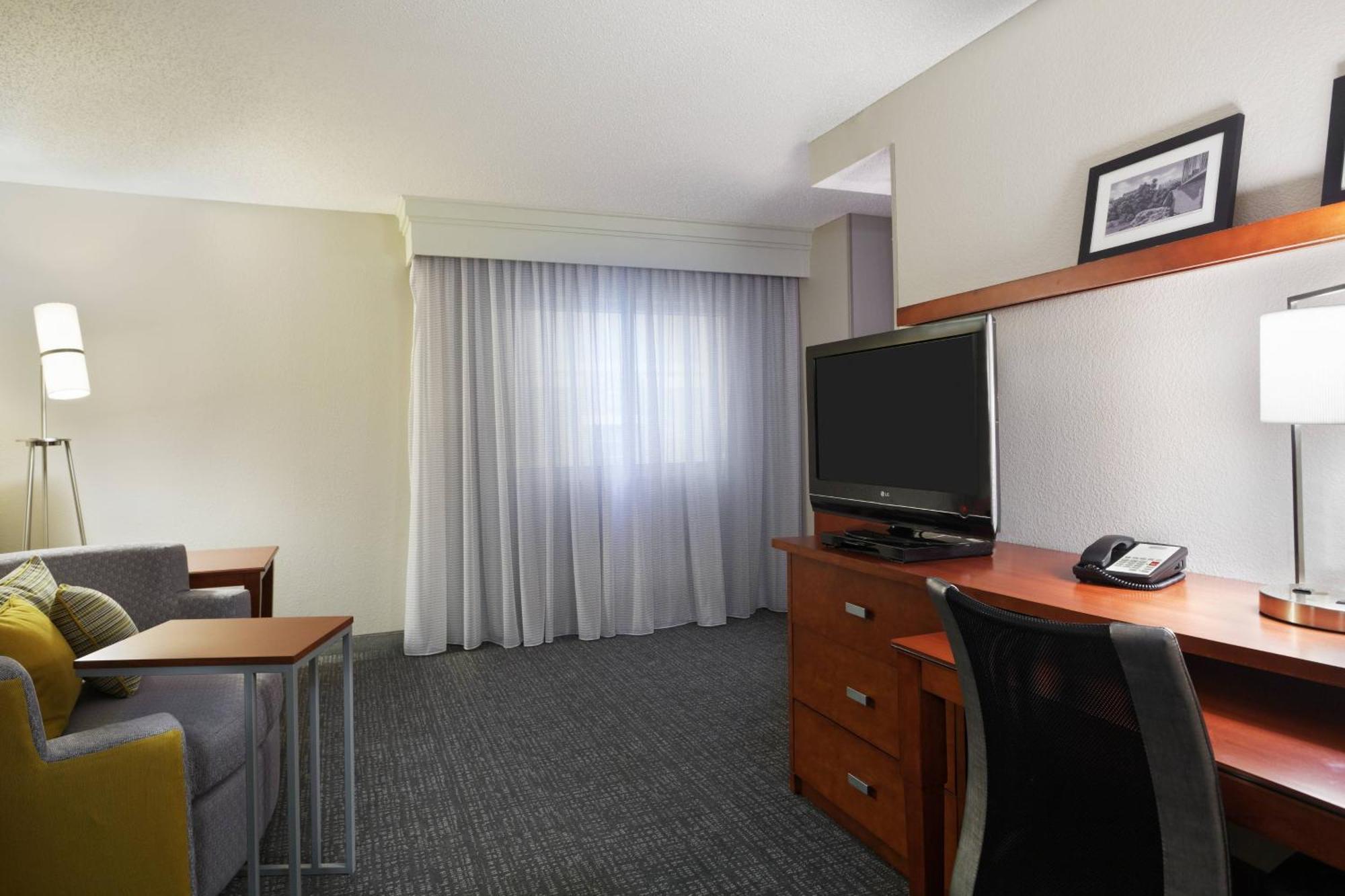 Courtyard By Marriott Little Rock Downtown Otel Dış mekan fotoğraf