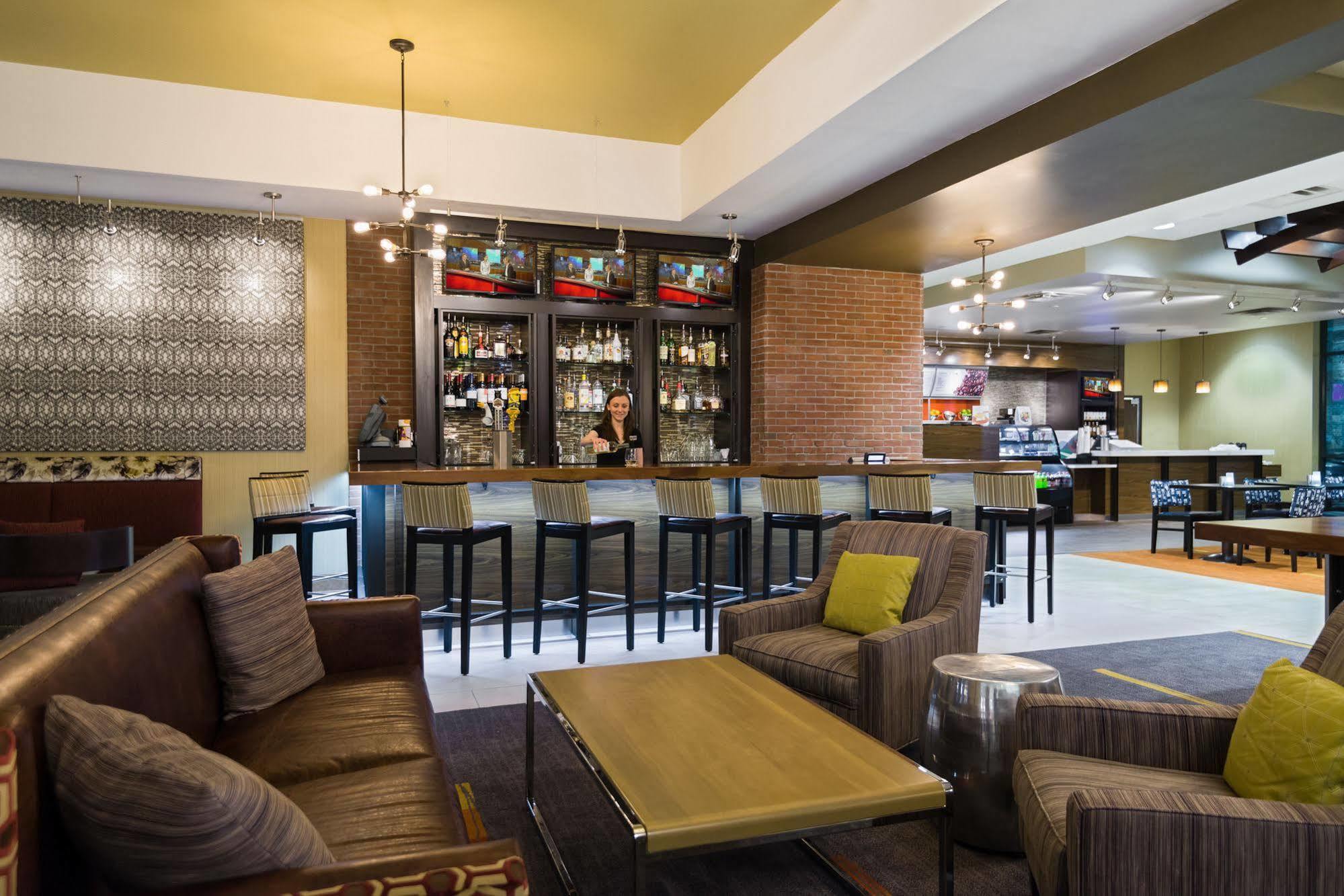Courtyard By Marriott Little Rock Downtown Otel Dış mekan fotoğraf